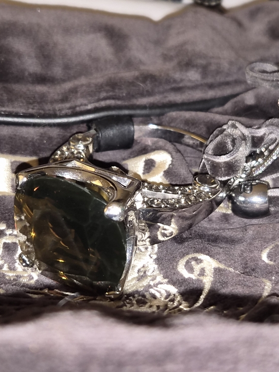 Brown Y2K Juicy Couture Velvet Shoulder Bag in Deep Brown - Picture 3 of 11